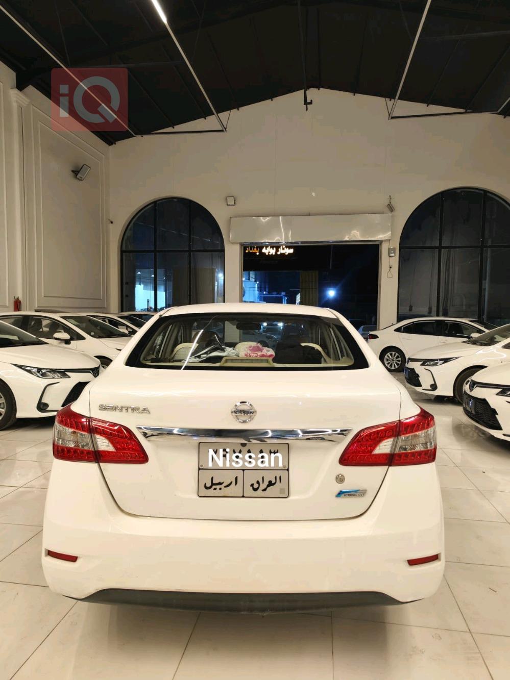 نیسان سێنترا